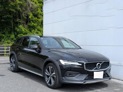 2019 VOLVO V60 CROSS COUNTRY T5 AWD PRO