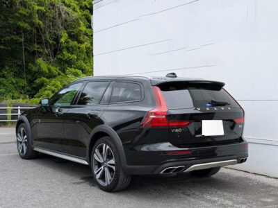 2019 VOLVO V60 CROSS COUNTRY T5 AWD PRO