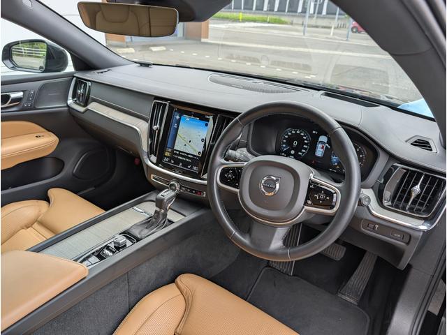 2019 VOLVO V60 CROSS COUNTRY T5 AWD PRO