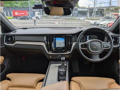2019 VOLVO V60 CROSS COUNTRY T5 AWD PRO