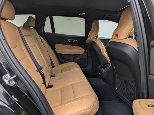 2019 VOLVO V60 CROSS COUNTRY T5 AWD PRO