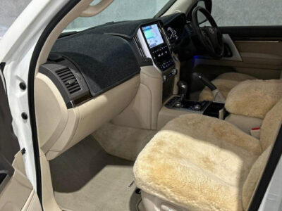 2021 TOYOTA LANDCRUISER SAHARA (Australian Spec)