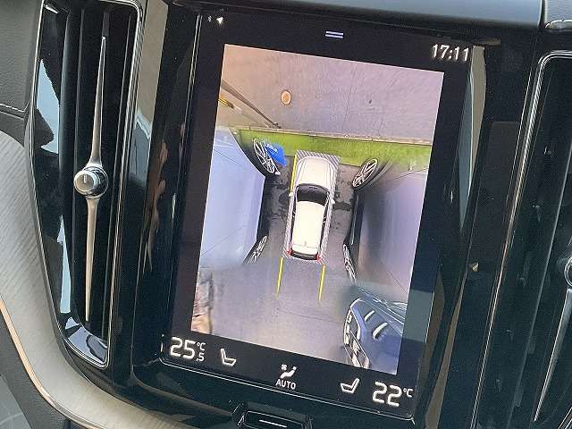 2018 VOLVO XC60 T5 AWD INSCRIPTION