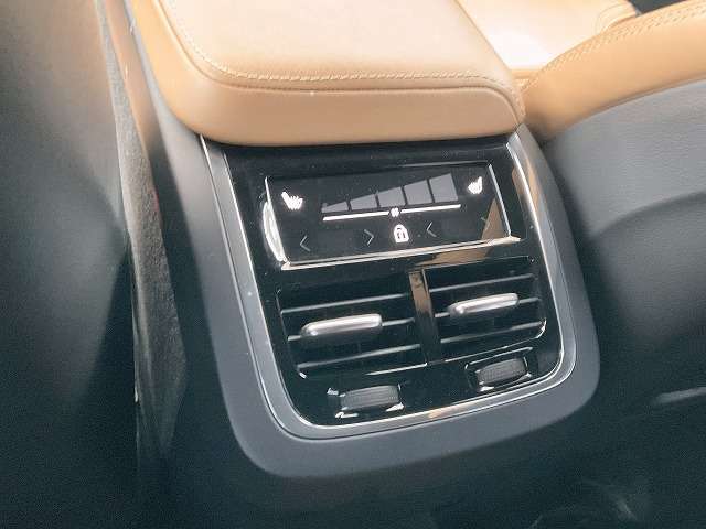 2018 VOLVO XC60 T5 AWD INSCRIPTION