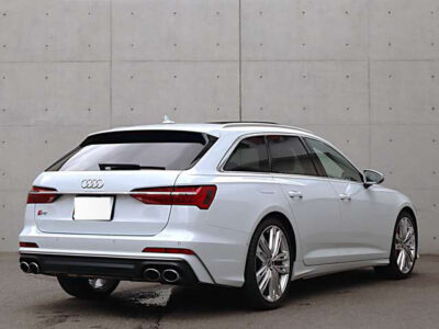 2022 AUDI S6 Avant Hybrid