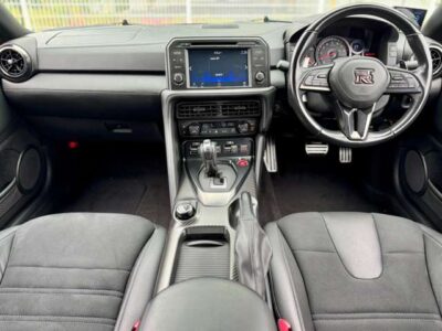 2018 NISSAN GT-R Pure Edition - DBA-R35