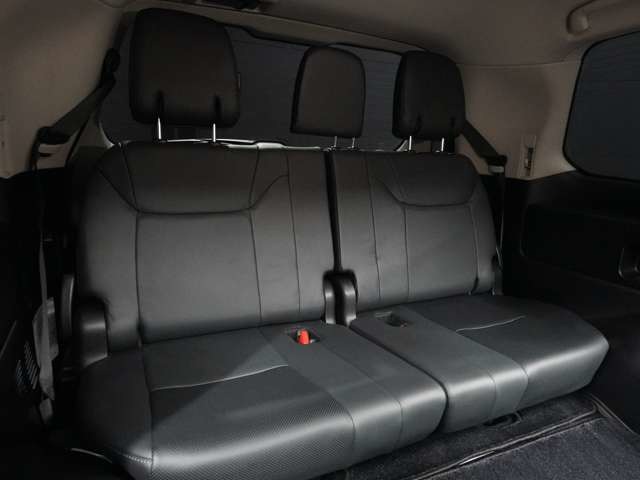 2018 LEXUS LX570
