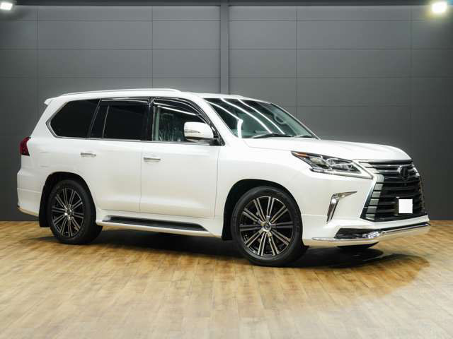 2018 LEXUS LX570