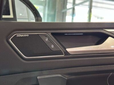 2020 Volkswagen Tiguan TDI 4Motion R-Line Dynaudio