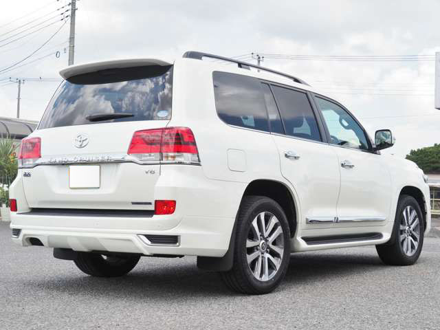 2019 TOYOTA LAND CRUISER ZX