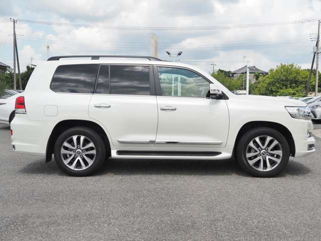 2019 TOYOTA LAND CRUISER ZX