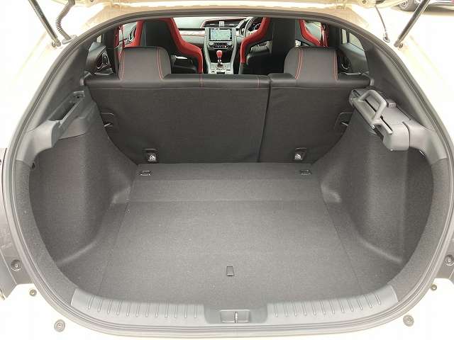 2019 HONDA CIVIC TYPE R