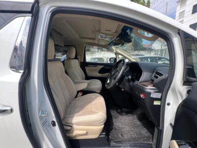 2018 Toyota Alphard