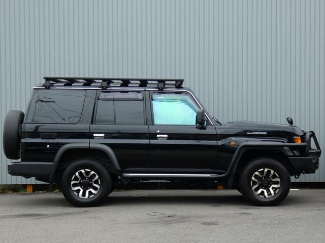 2024 Toyota Land Cruiser 70 AX
