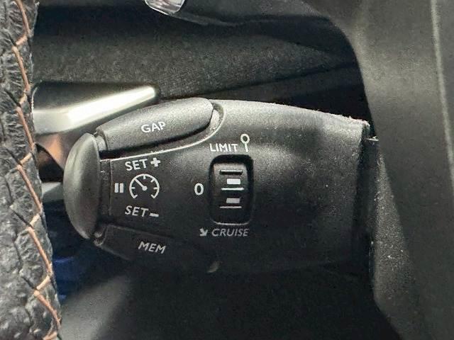 2018 PEUGEOT 3008 GT LINE