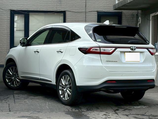 2018 Toyota Harrier Premium - ZSU65 (4WD)