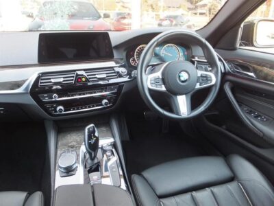 2018 BMW 530i M Sport