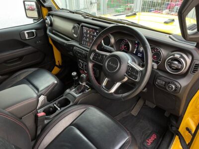2019 Chrysler Jeep Wrangler Unlimited Rubicon Sky One Touch Power Top