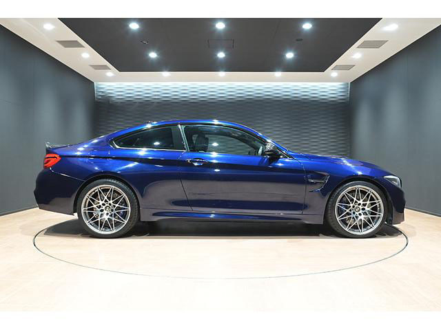 2018 BMW M4 Coupe M Heat Edition