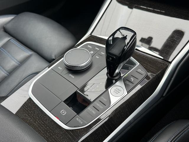 2019 BMW 320i M Sport Hi-Line Pkg