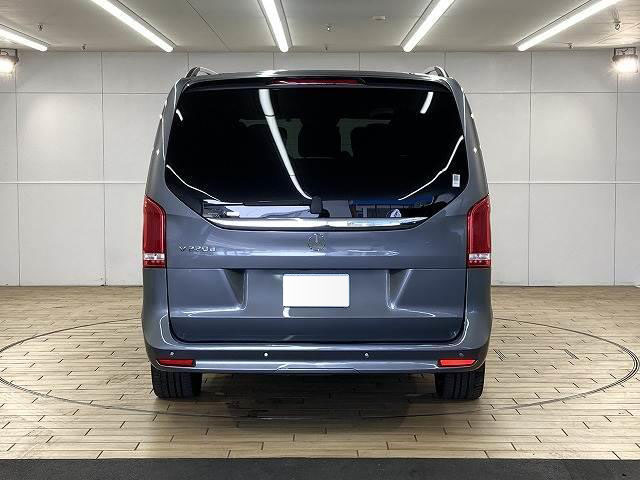 2022 Mercedes Benz V220d Avantgarde Long AMG Line