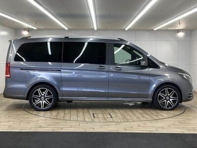 2022 Mercedes Benz V220d Avantgarde Long AMG Line