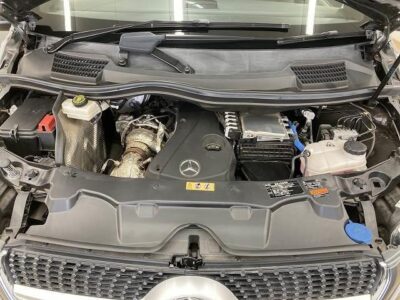 2022 Mercedes Benz V220d Avantgarde Long AMG Line
