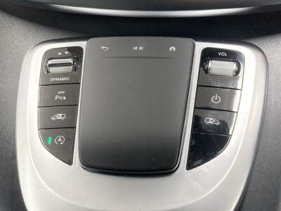 2022 Mercedes Benz V220d Avantgarde Long AMG Line