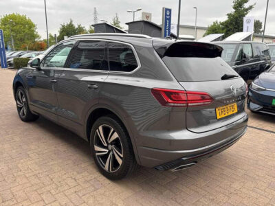 2019 Volkswagen Touareg 3.0TDI V6 R-LINE