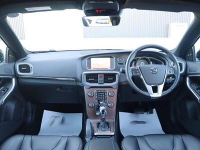 2018 VOLVO V40 Cross Country T5 AWD