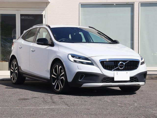 2018 VOLVO V40 Cross Country T5 AWD