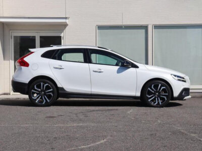 2018 VOLVO V40 Cross Country T5 AWD