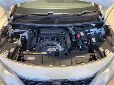2018 Peugeot 5008 Allure