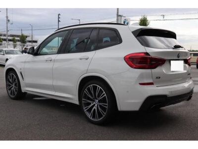 2021 BMW X3 M40i
