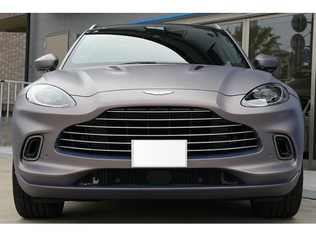 2021 Aston Martin DBX