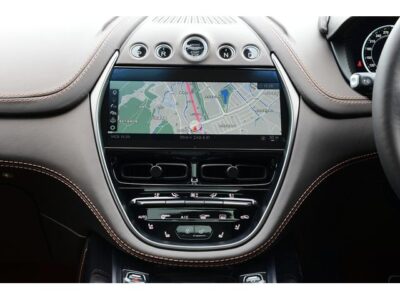 2021 Aston Martin DBX