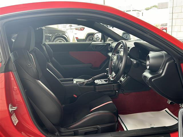 2021 TOYOTA GR86 TOM’S PKG