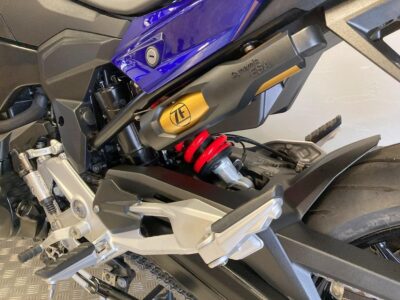 2021 BMW F900 R SE