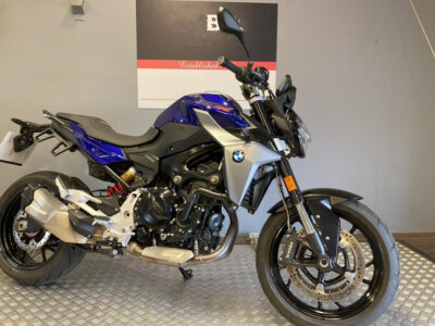 2021 BMW F900 R SE
