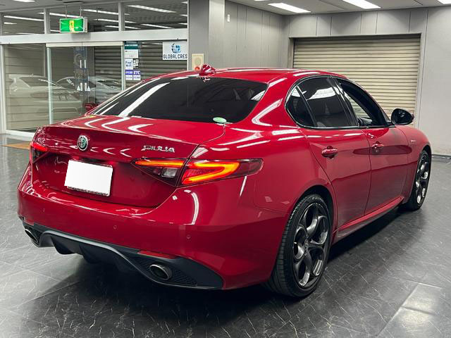 2020 ALFA ROMEO GIULIA VELOCE