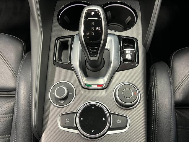 2020 ALFA ROMEO GIULIA VELOCE