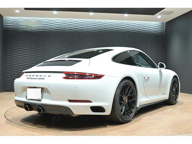 2019 Porsche 911 Carrera GTS