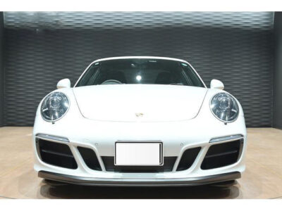 2019 Porsche 911 Carrera GTS