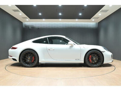 2019 Porsche 911 Carrera GTS