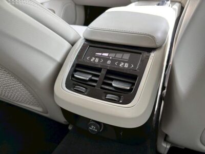 2019 VOLVO V60 T5 INSCRIPTION
