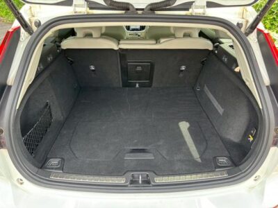2019 VOLVO V60 T5 INSCRIPTION