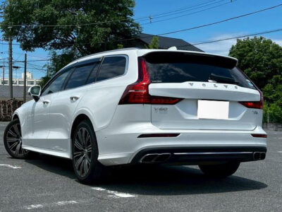 2019 VOLVO V60 T5 INSCRIPTION