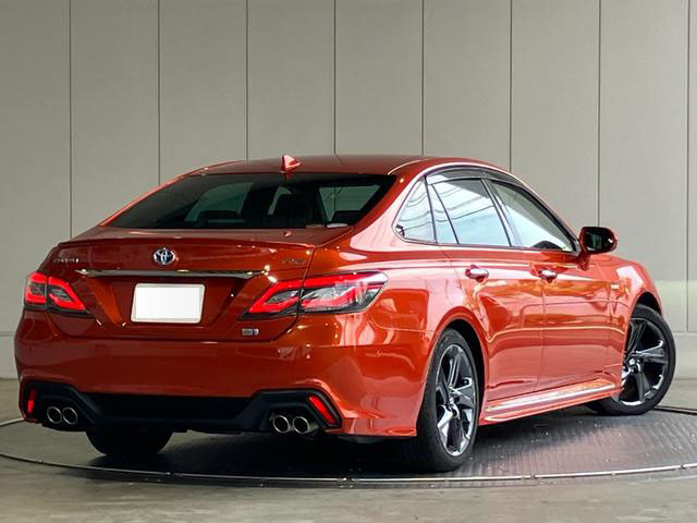 2018 Toyota Crown Hybrid RS Advance