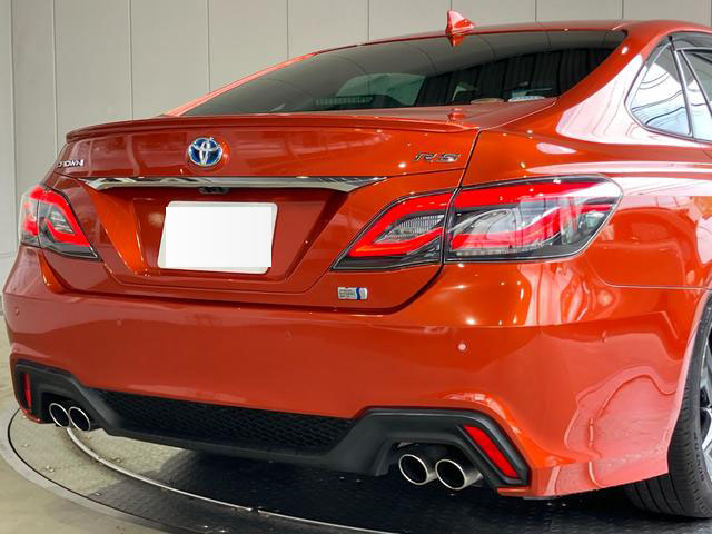 2018 Toyota Crown Hybrid RS Advance