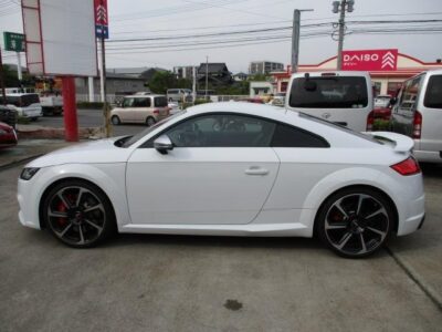 2018 AUDI TT RS
